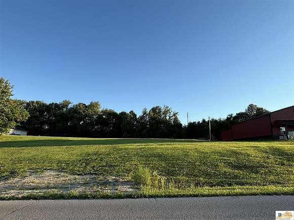 1.5 Acres of Land for Sale in Glasgow, Kentucky