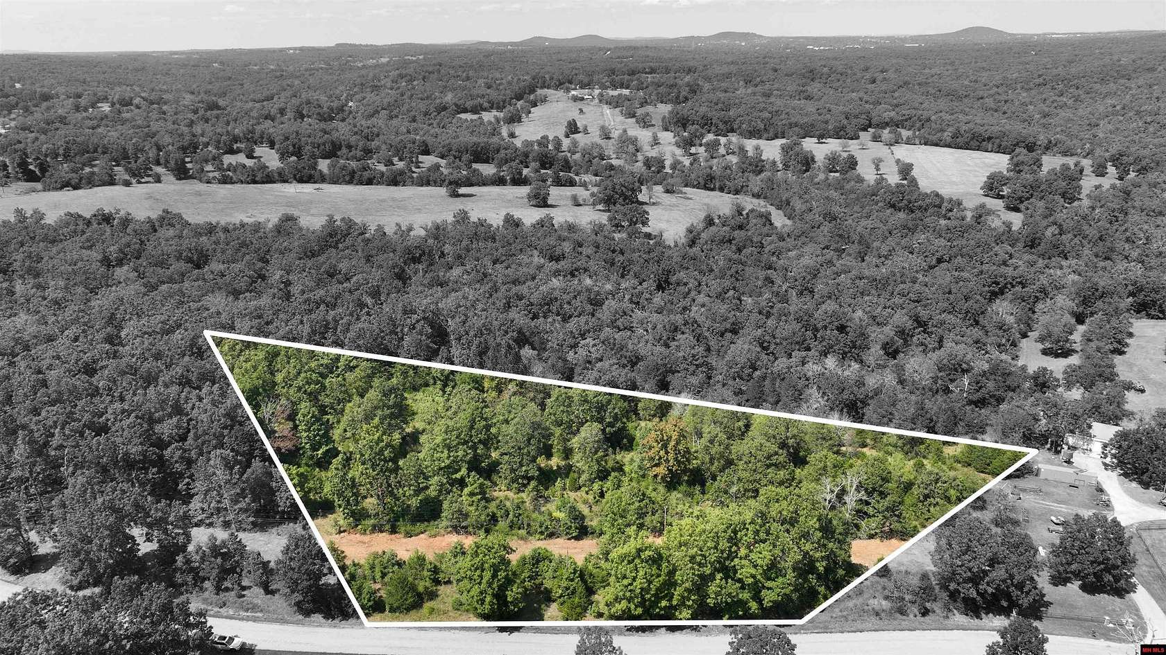 4.67 Acres of Residential Land for Sale in Mountain Home, Arkansas