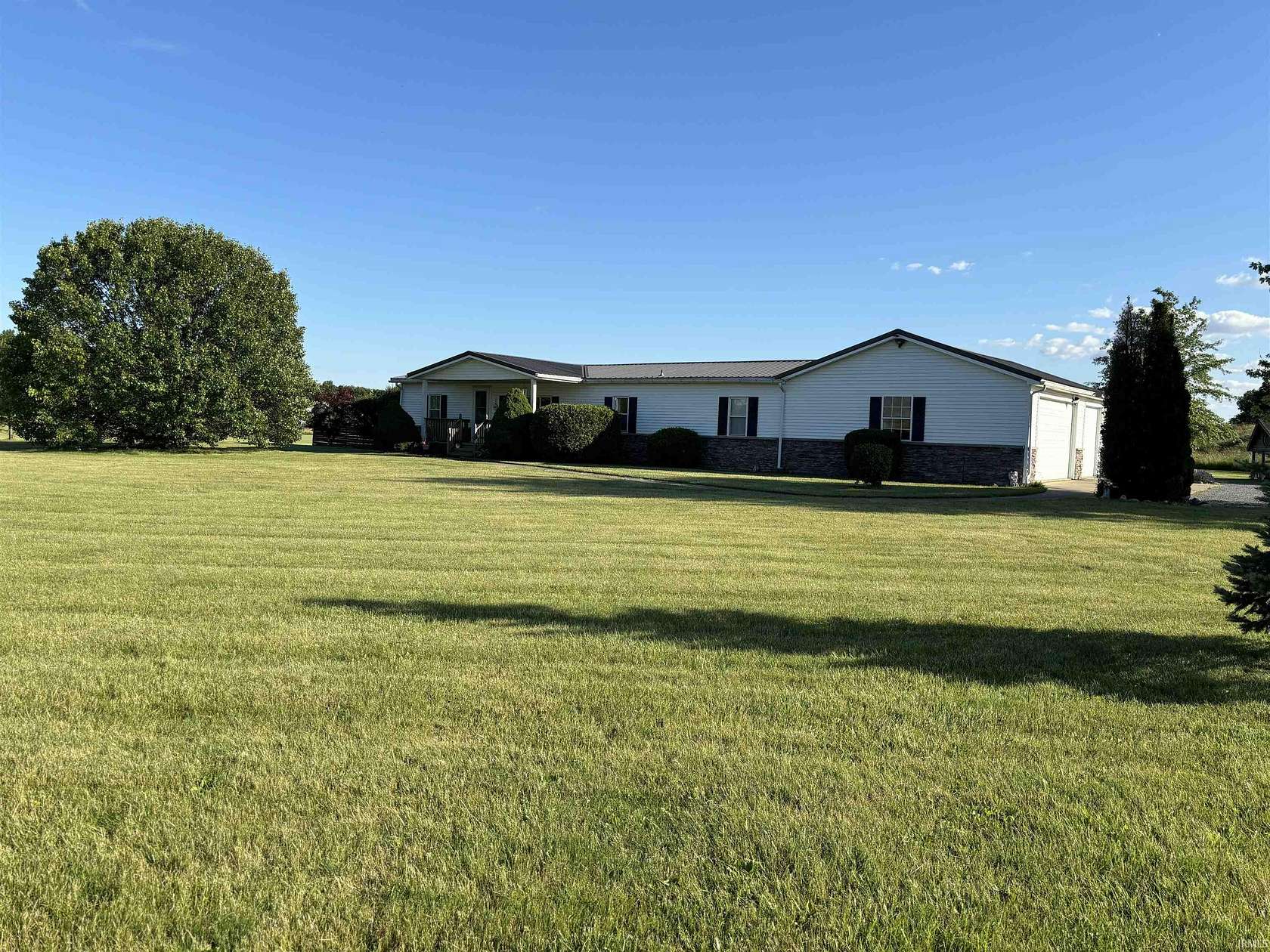 4.1 Acres of Residential Land with Home for Sale in Auburn, Indiana