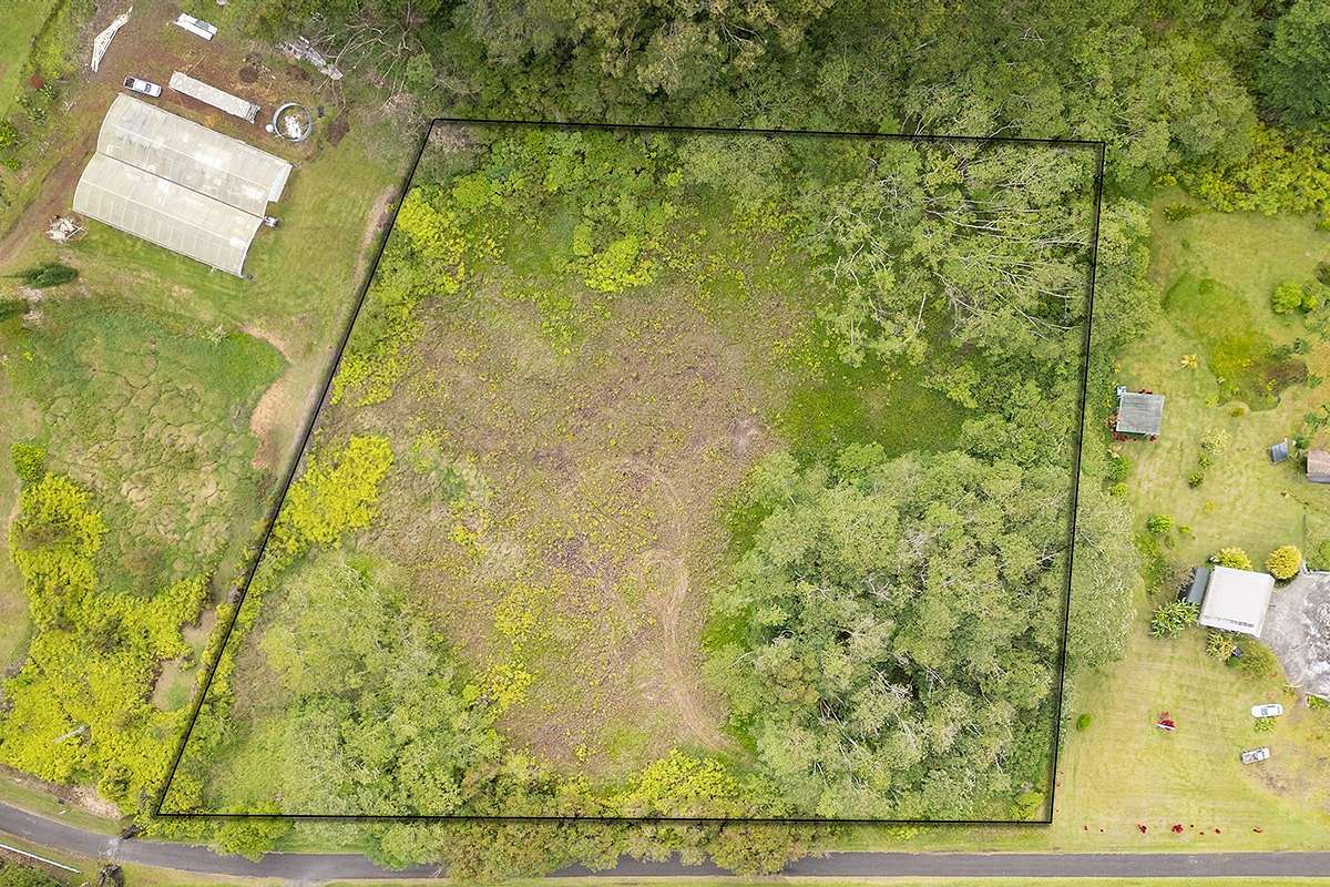 3.5 Acres of Land for Sale in Hilo, Hawaii