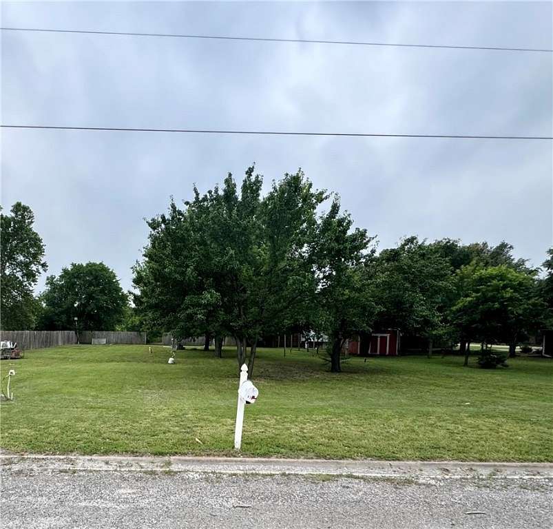 0.34 Acres of Residential Land for Sale in Woodway, Texas