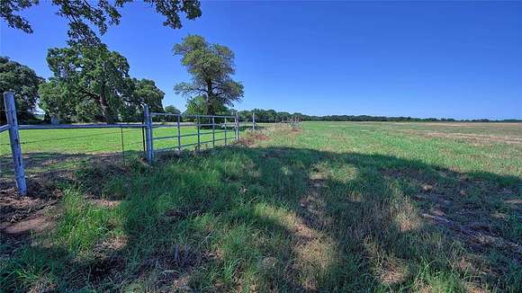 24.59 Acres of Agricultural Land for Sale in Sunset, Texas