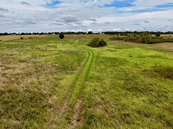 20 Acres of Agricultural Land for Sale in Bowie, Texas