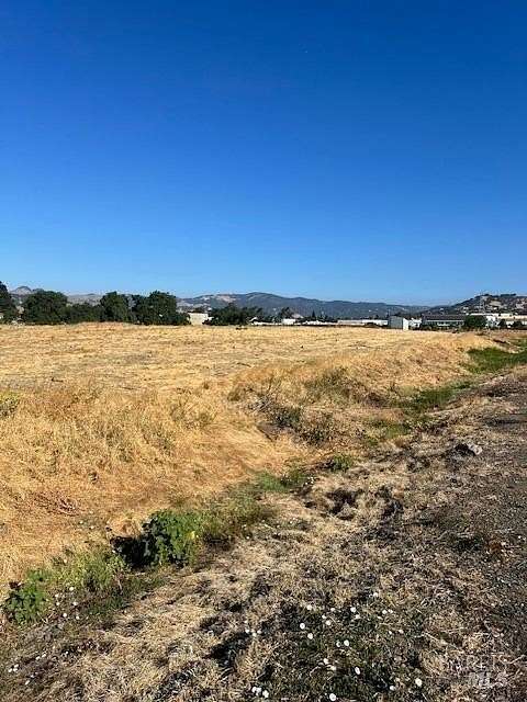 10 Acres of Commercial Land for Sale in Fairfield, California