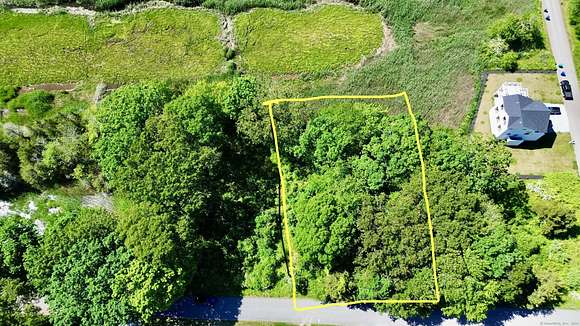 0.85 Acres of Residential Land for Sale in Old Lyme, Connecticut