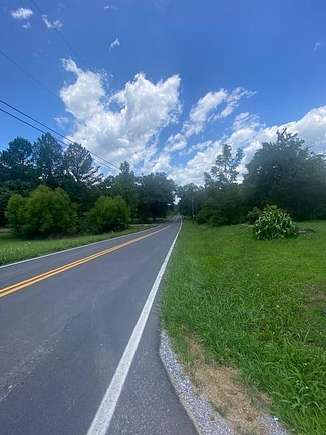 15 Acres of Land for Sale in Chatsworth, Georgia