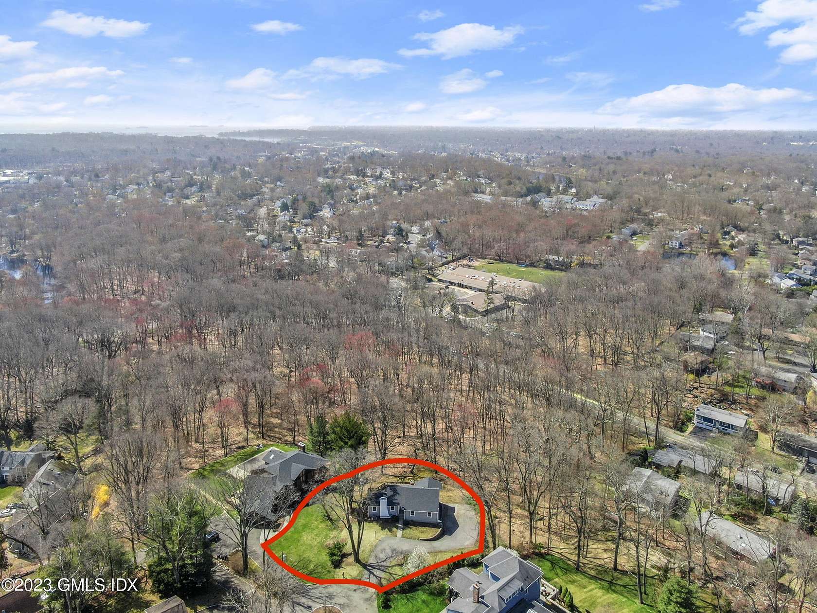 1.11 Acres of Improved Residential Land for Sale in Old Greenwich, Connecticut