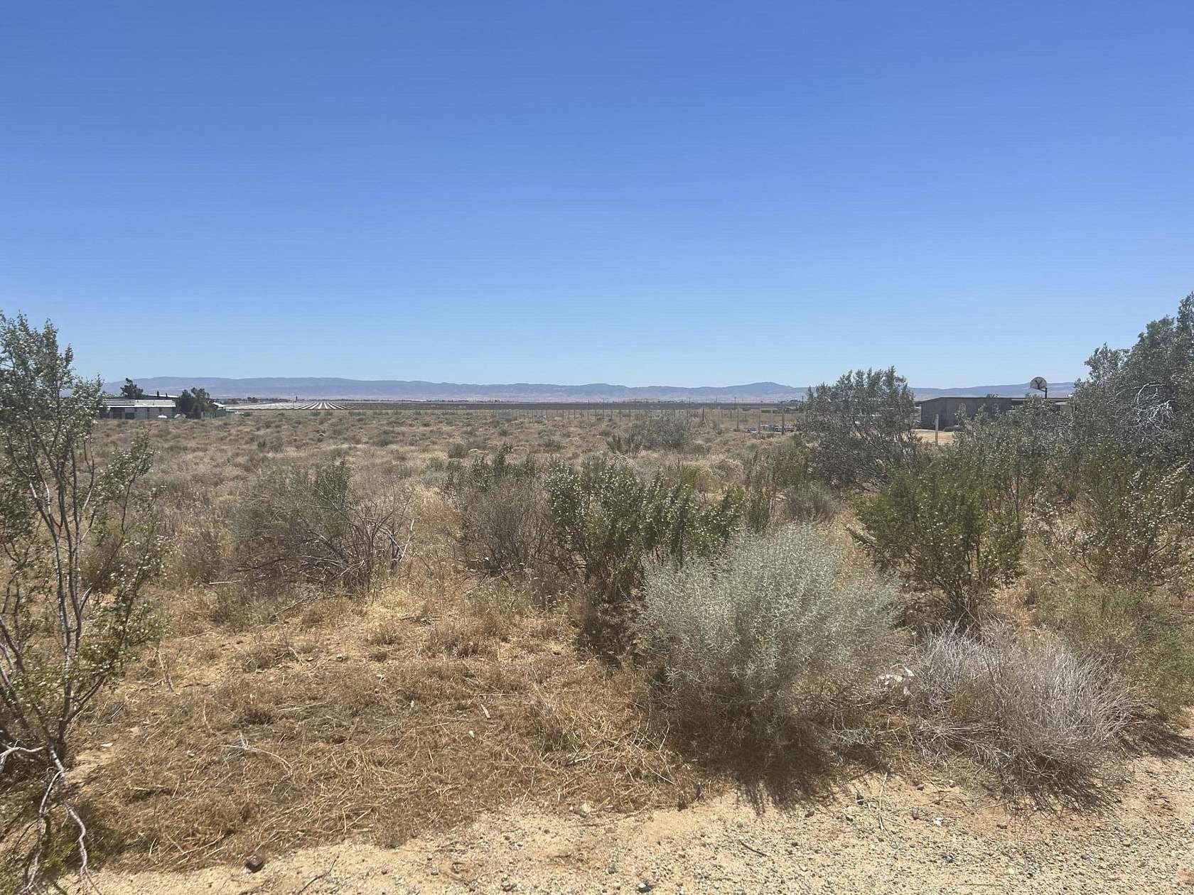 2.27 Acres of Land for Sale in Mojave, California