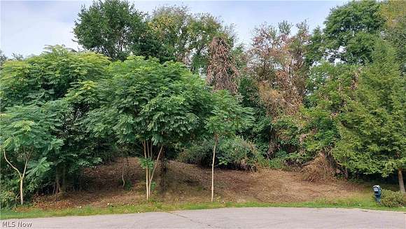 0.998 Acres of Residential Land for Sale in Uniontown, Ohio