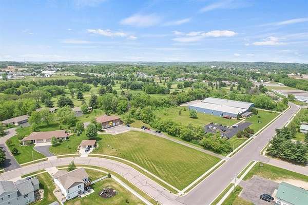 1 Acre of Commercial Land for Sale in Baraboo, Wisconsin