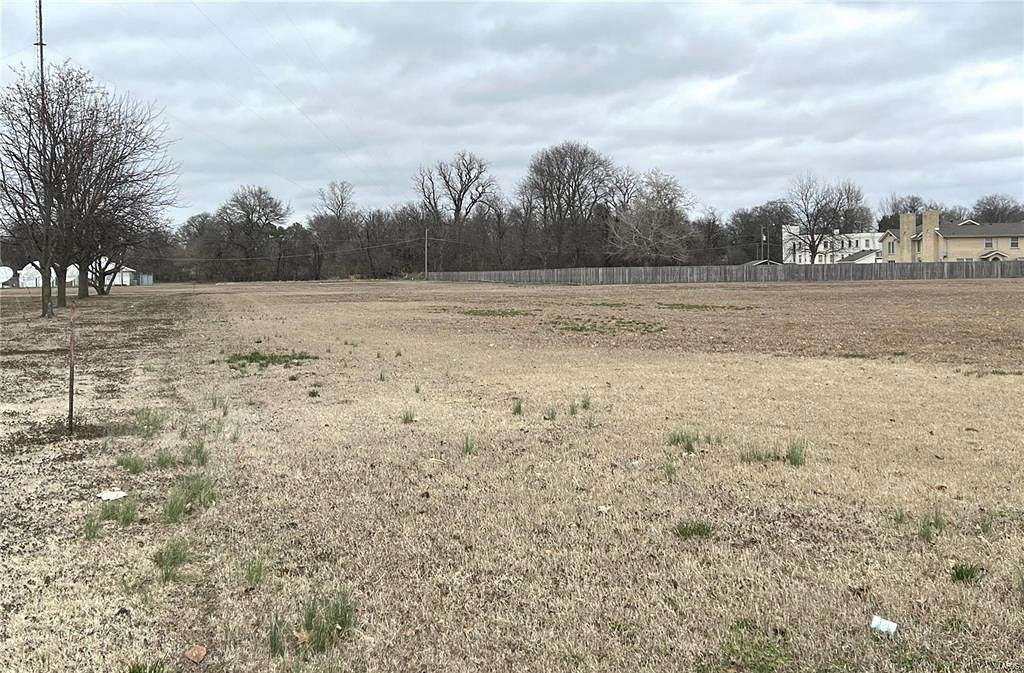 3.07 Acres of Residential Land for Sale in Kennett, Missouri