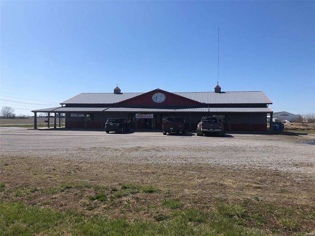 9.74 Acres of Improved Commercial Land for Sale in Carlyle, Illinois