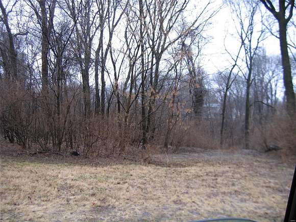 2.45 Acres of Residential Land for Sale in Collinsville, Illinois