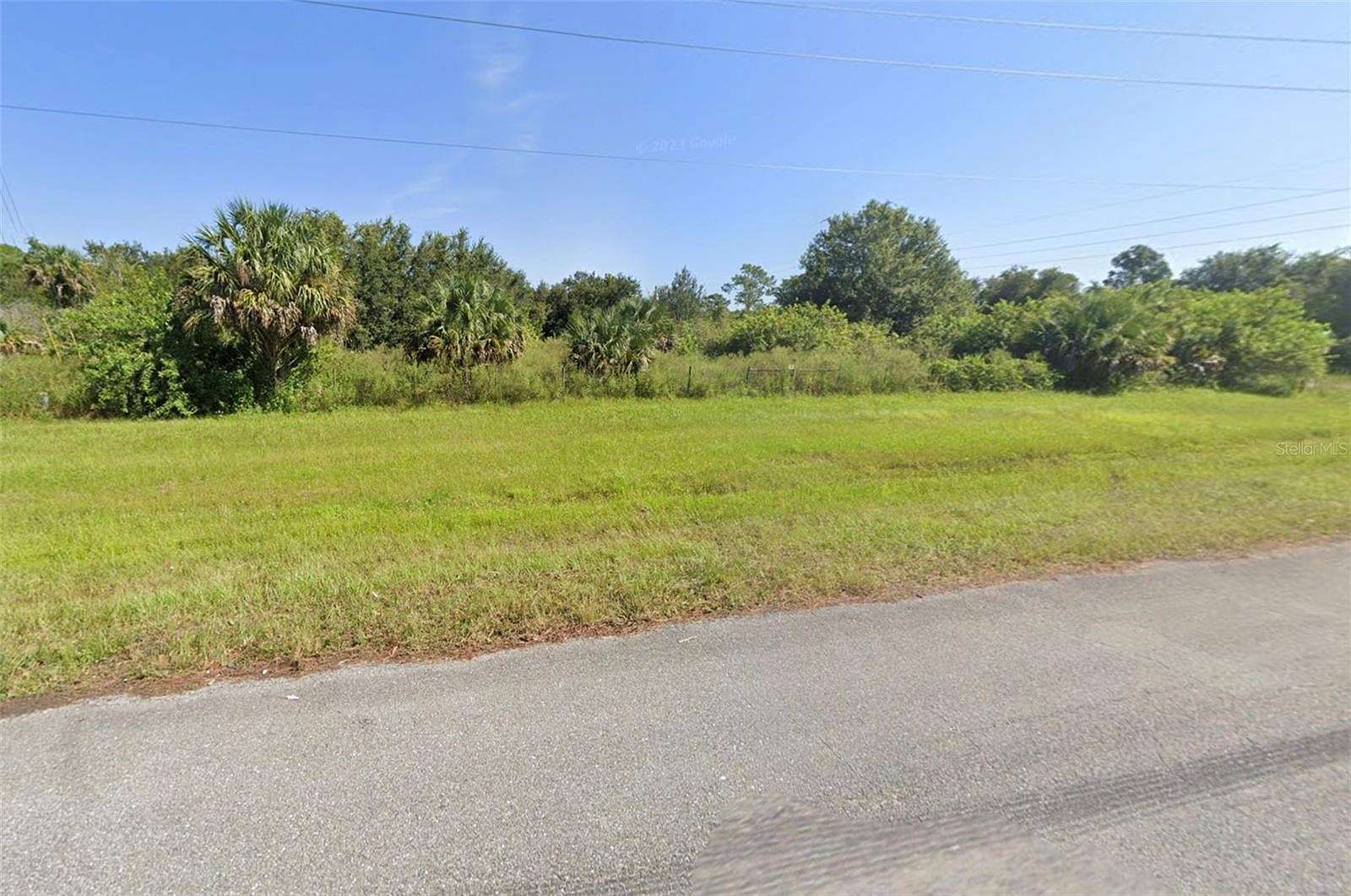 1.01 Acres of Residential Land for Sale in Okeechobee, Florida