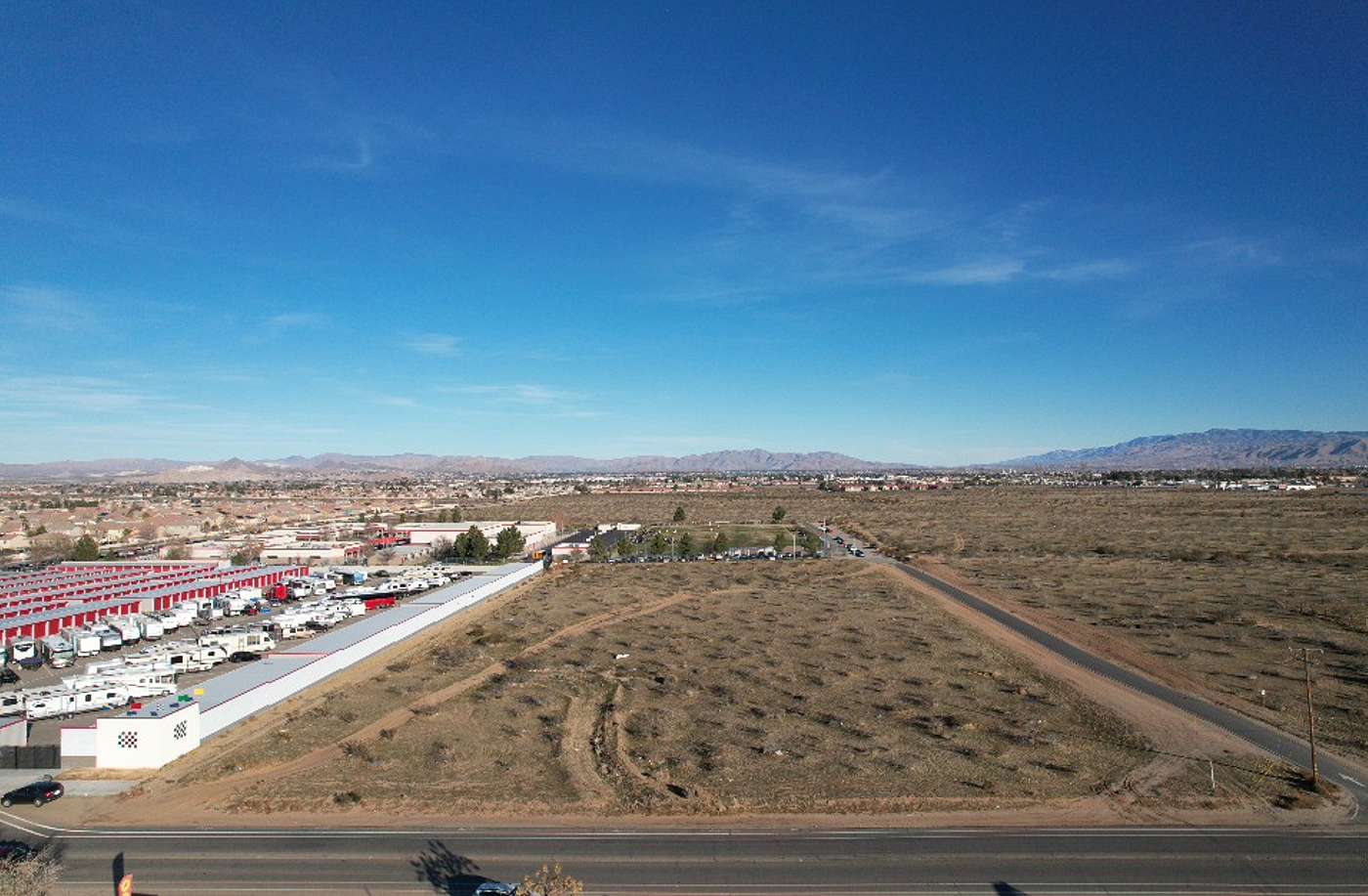 4.29 Acres of Commercial Land for Sale in Victorville, California