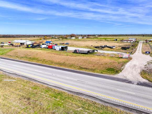 1.5 Acres of Commercial Land for Lease in Kaufman, Texas