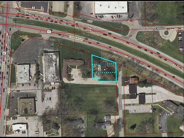 0.34 Acres of Commercial Land for Sale in Davenport, Iowa