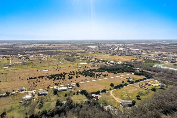 10 Acres of Commercial Land for Sale in Royse City, Texas