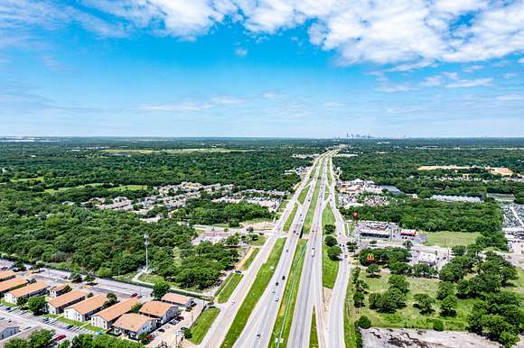 2.7 Acres of Commercial Land for Lease in Dallas, Texas
