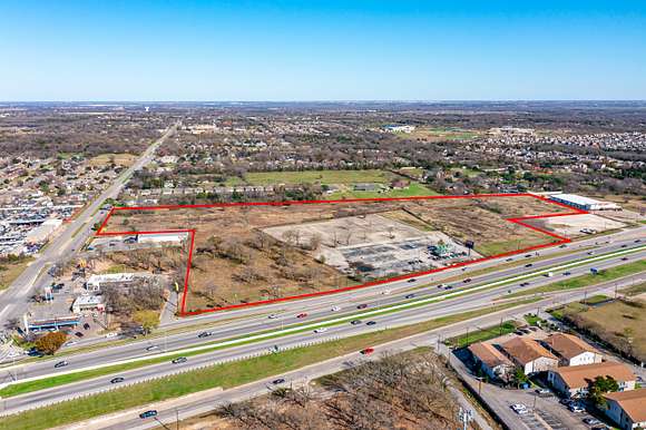 25 Acres of Commercial Land for Lease in Dallas, Texas