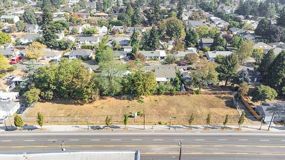 0.53 Acres of Commercial Land for Sale in Portland, Oregon