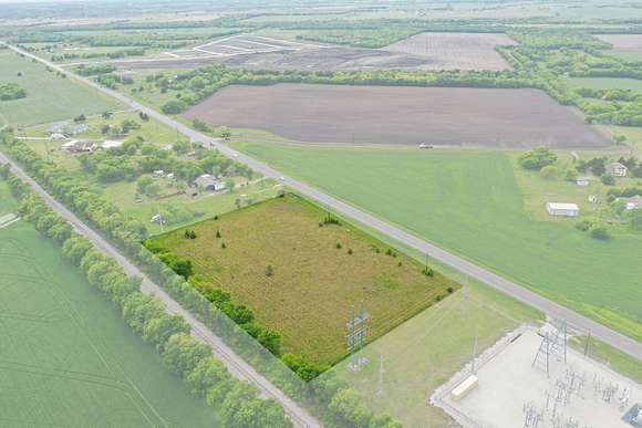 3.28 Acres of Mixed-Use Land for Sale in Royse City, Texas