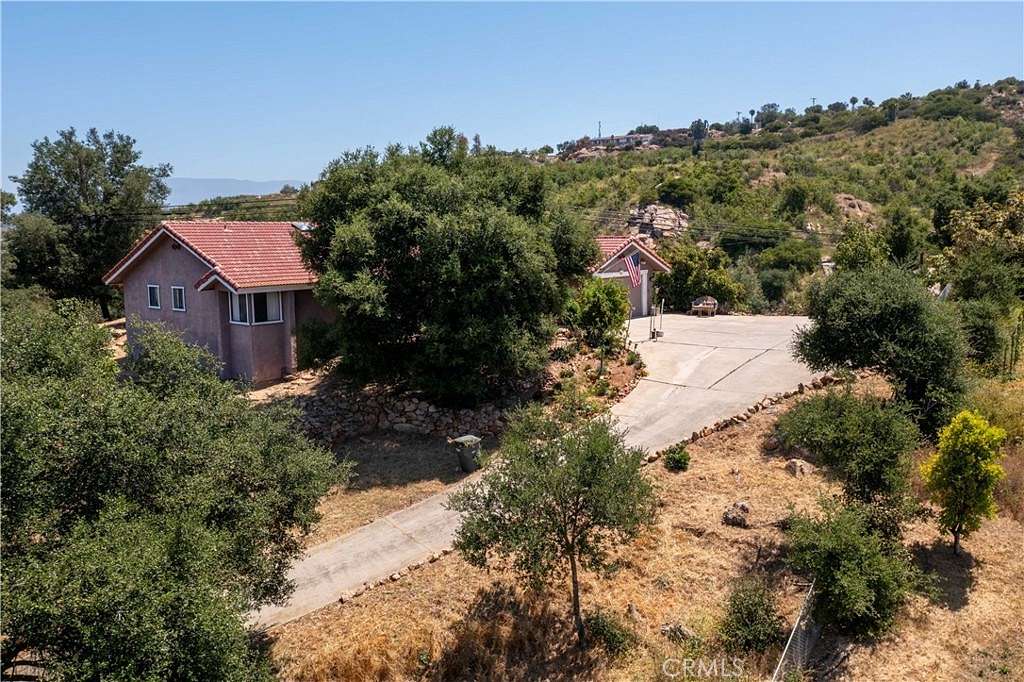 4.63 Acres of Residential Land with Home for Sale in Valley Center, California