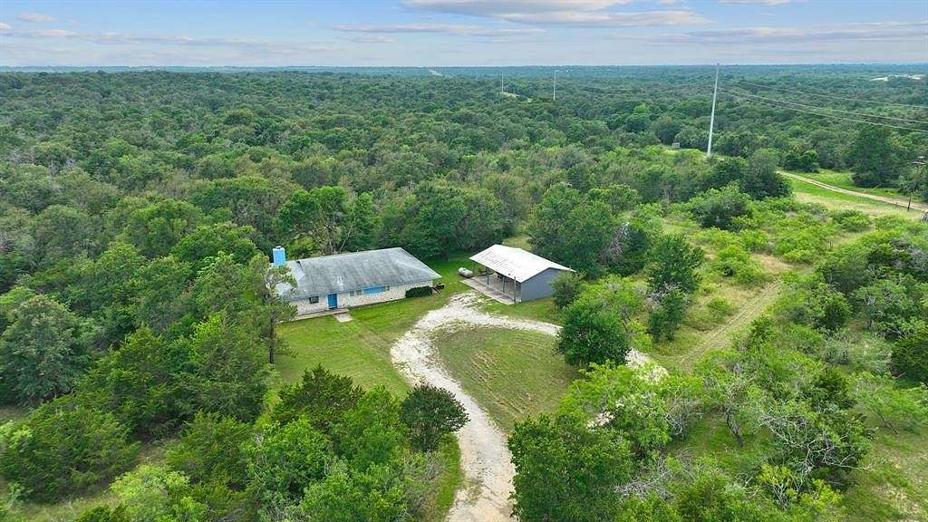 23 Acres of Land for Sale in Red Rock, Texas