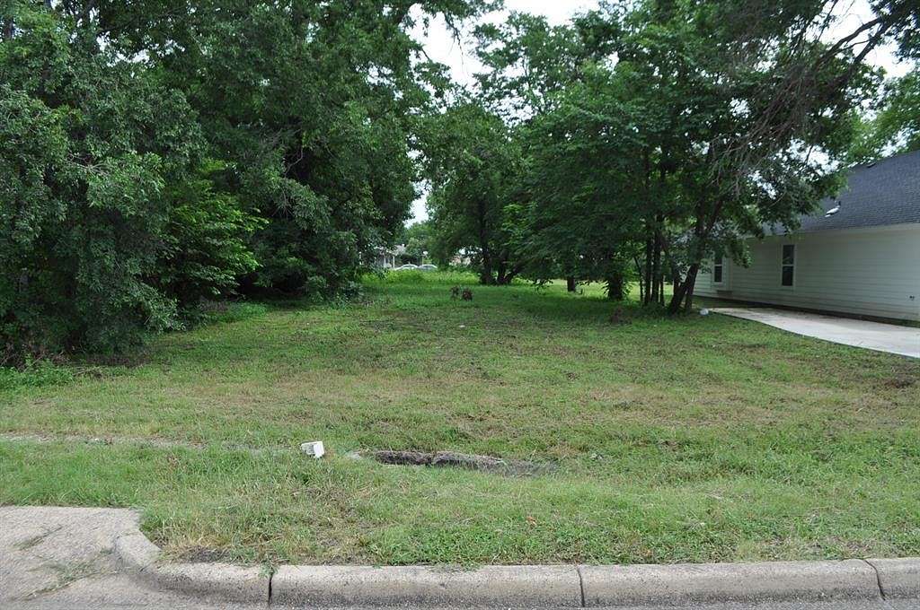 0.23 Acres of Land for Sale in Waxahachie, Texas