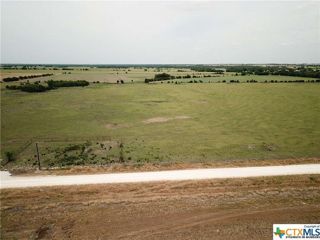 10.1 Acres of Land for Sale in Gatesville, Texas