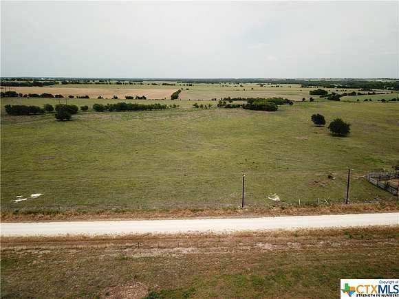 10.1 Acres of Land for Sale in Gatesville, Texas