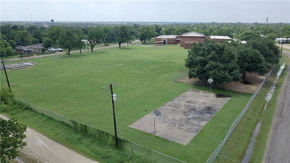 2.5 Acres of Residential Land for Sale in Lott, Texas