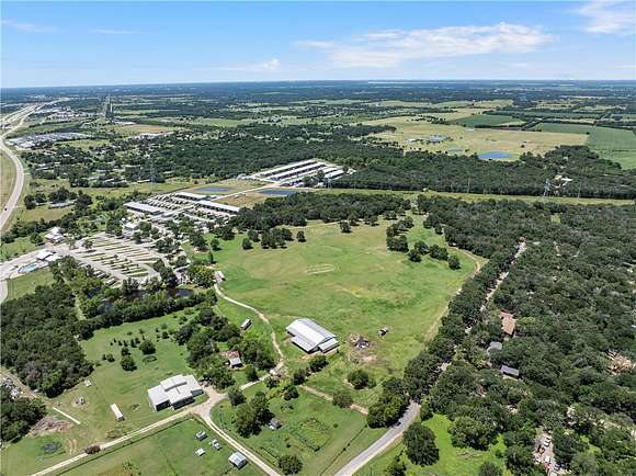 40.108 Acres of Mixed-Use Land for Sale in Elm Mott, Texas