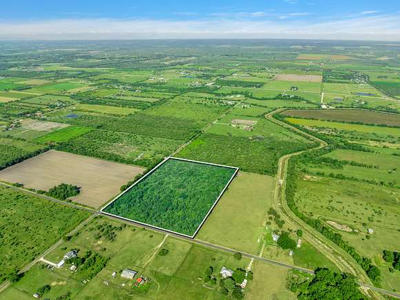 13.95 Acres of Land for Sale in Natalia, Texas