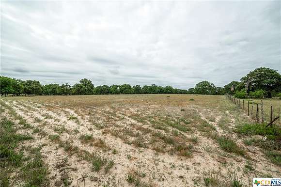23.285 Acres of Recreational Land for Sale in Stockdale, Texas