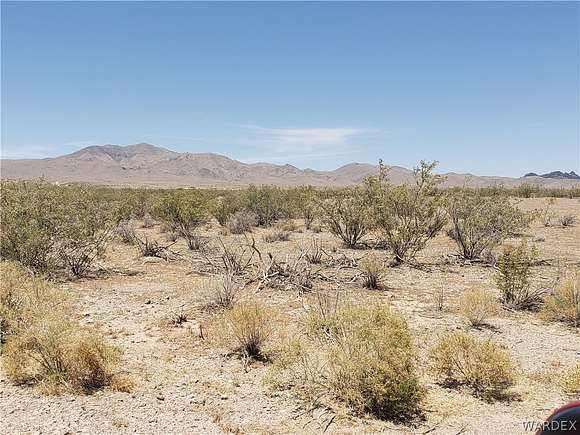 7 Acres of Land for Sale in Dolan Springs, Arizona