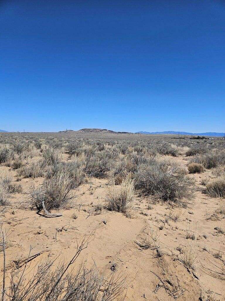 10 Acres of Land for Sale in Los Lunas, New Mexico