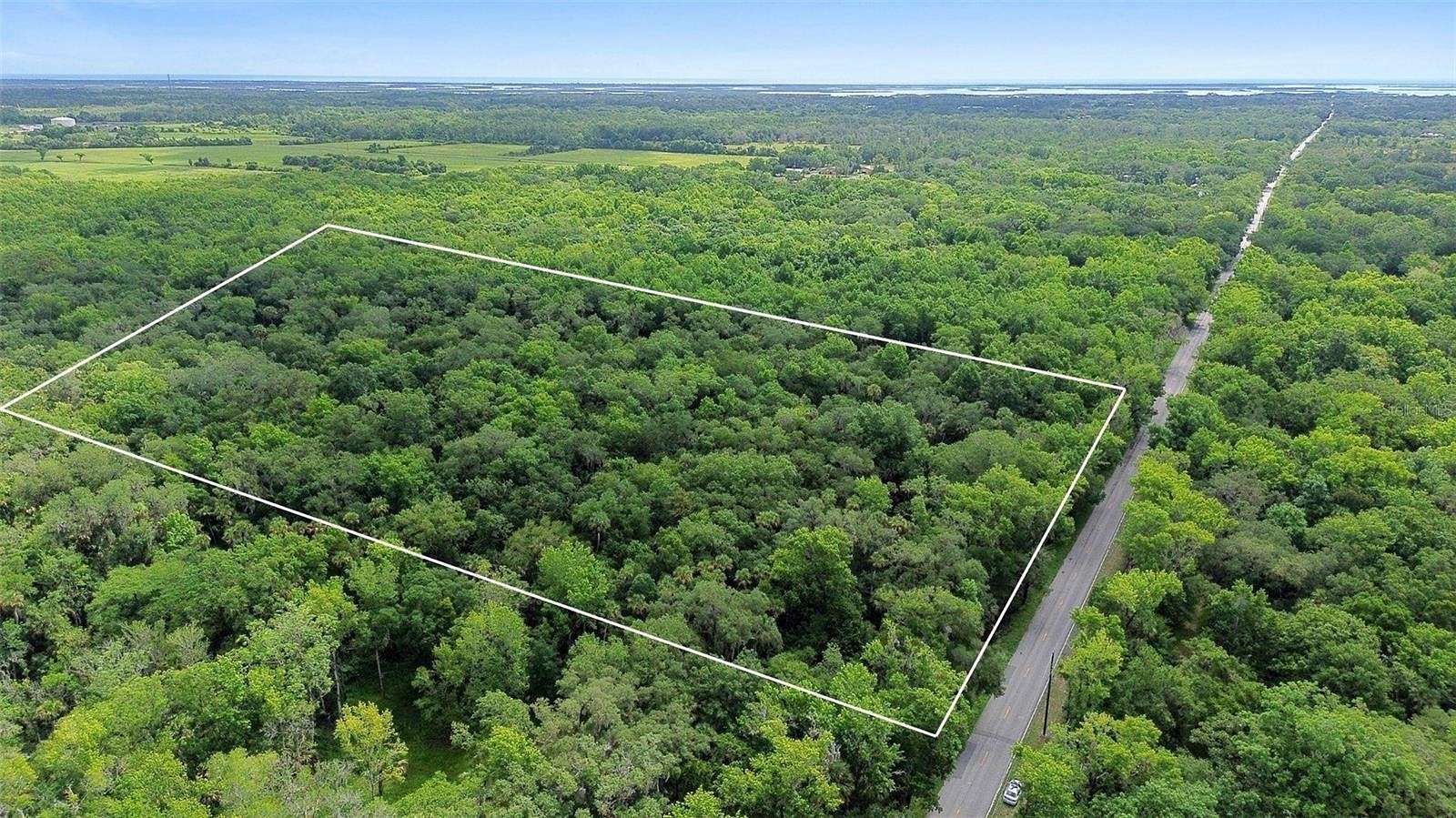 5.39 Acres of Residential Land for Sale in Oak Hill, Florida