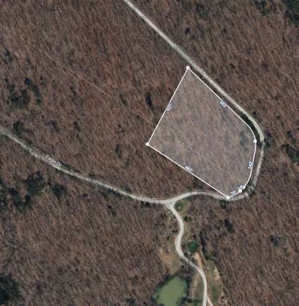 4.7 Acres of Residential Land for Sale in Monteagle, Tennessee