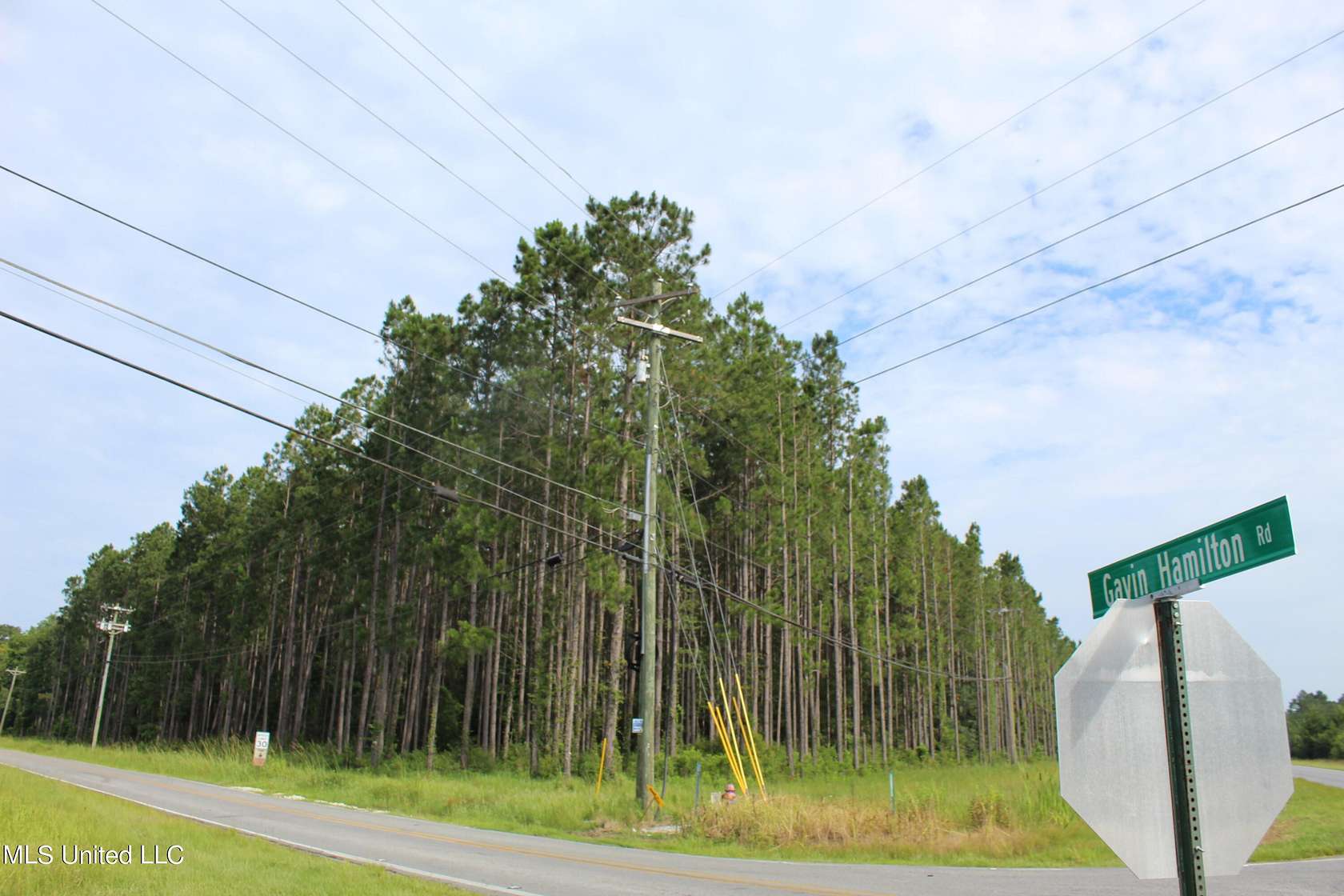 24.4 Acres of Recreational Land for Sale in Moss Point, Mississippi