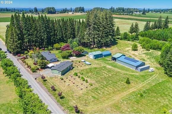 22.96 Acres of Land with Home for Sale in Estacada, Oregon