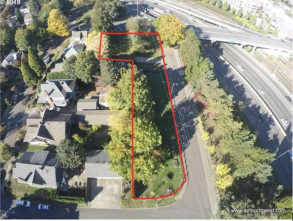 0.49 Acres of Land for Sale in Portland, Oregon