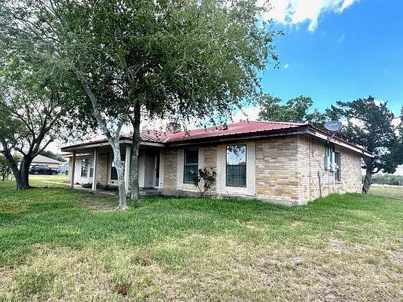 2.02 Acres of Residential Land with Home for Sale in Beeville, Texas