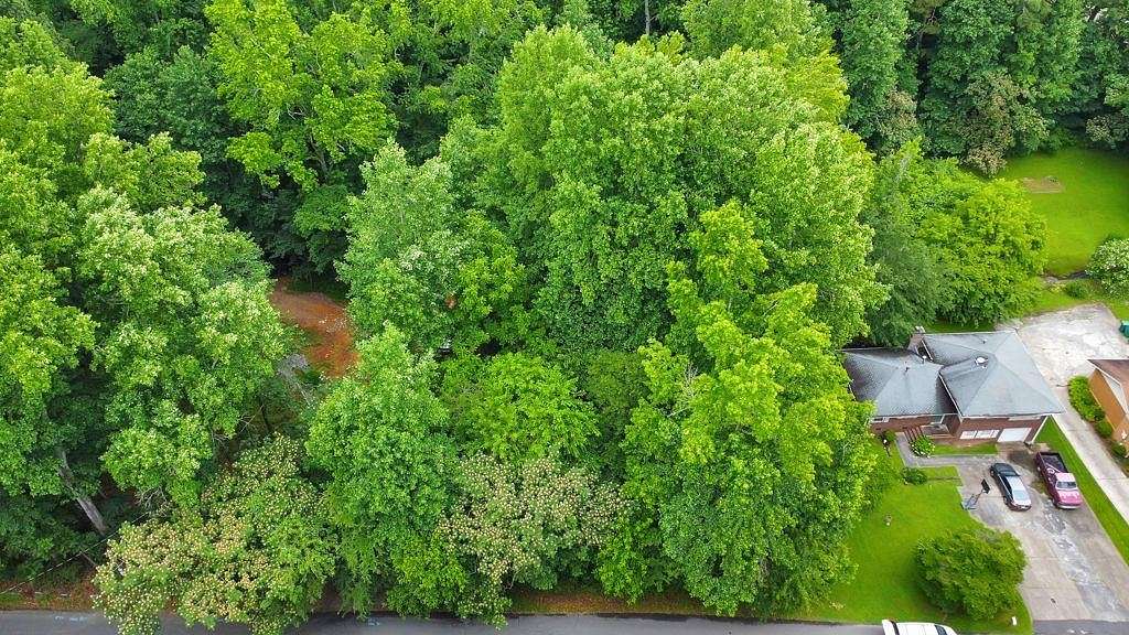 1.2 Acres of Residential Land for Sale in Marietta, Georgia