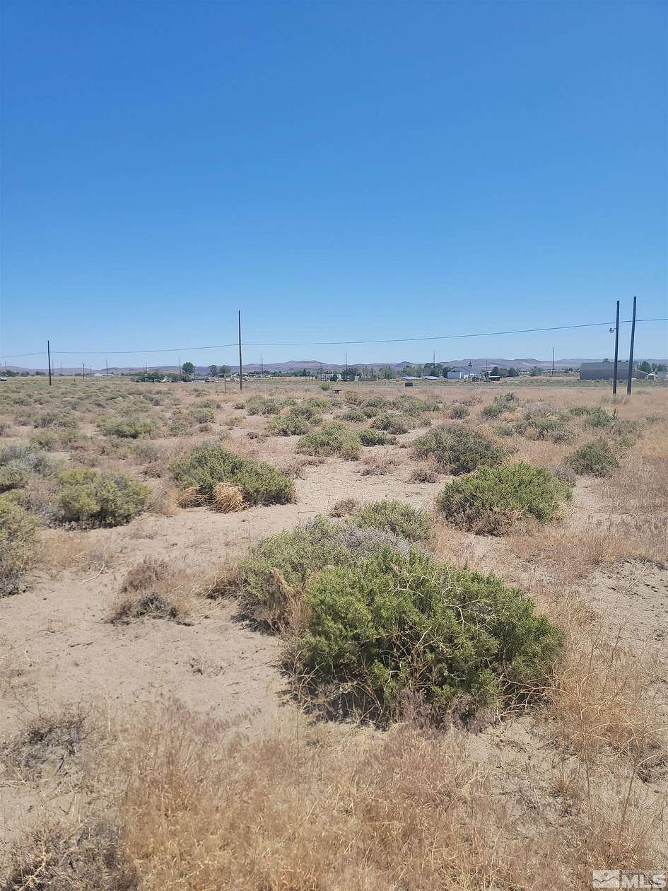 4.27 Acres of Commercial Land for Sale in Silver Springs, Nevada