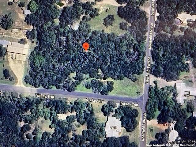 0.907 Acres of Residential Land for Sale in Bulverde, Texas