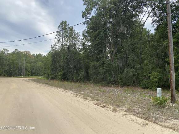 0.32 Acres of Land for Sale in Interlachen, Florida