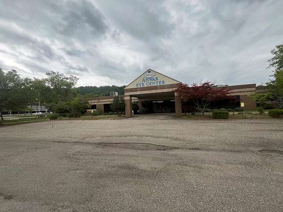 12.6 Acres of Improved Commercial Land for Lease in Moundsville, West Virginia