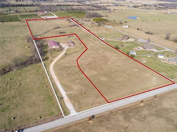 15 Acres of Commercial Land for Sale in Pea Ridge, Arkansas