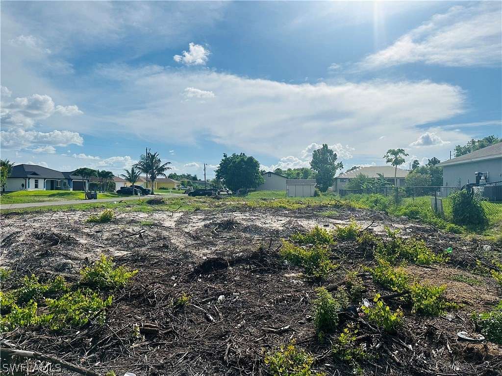 0.322 Acres of Residential Land for Sale in Lehigh Acres, Florida